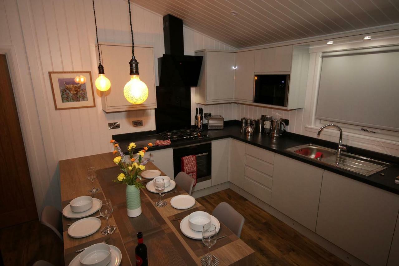 Balquhidder Braes Holiday Park Lodges, Mostly With Hot Tubs And Pet Friendly, Ev Facilities Lochearnhead Exterior foto
